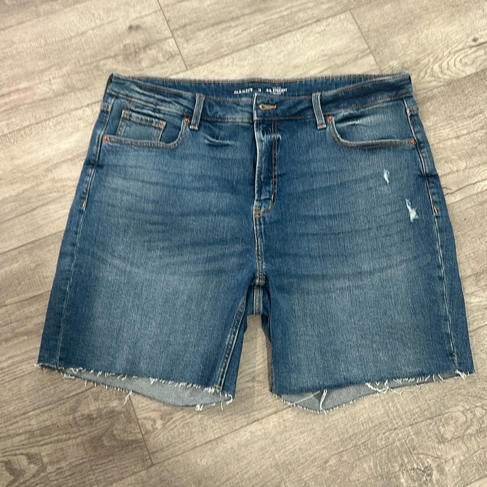 Old Navy OG Straight Jean Shorts